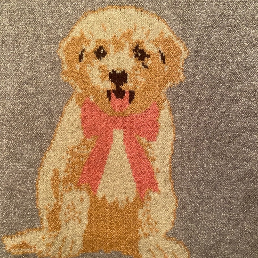 Charming Gray Sweater with Dog Design - Picture 2 of 4
